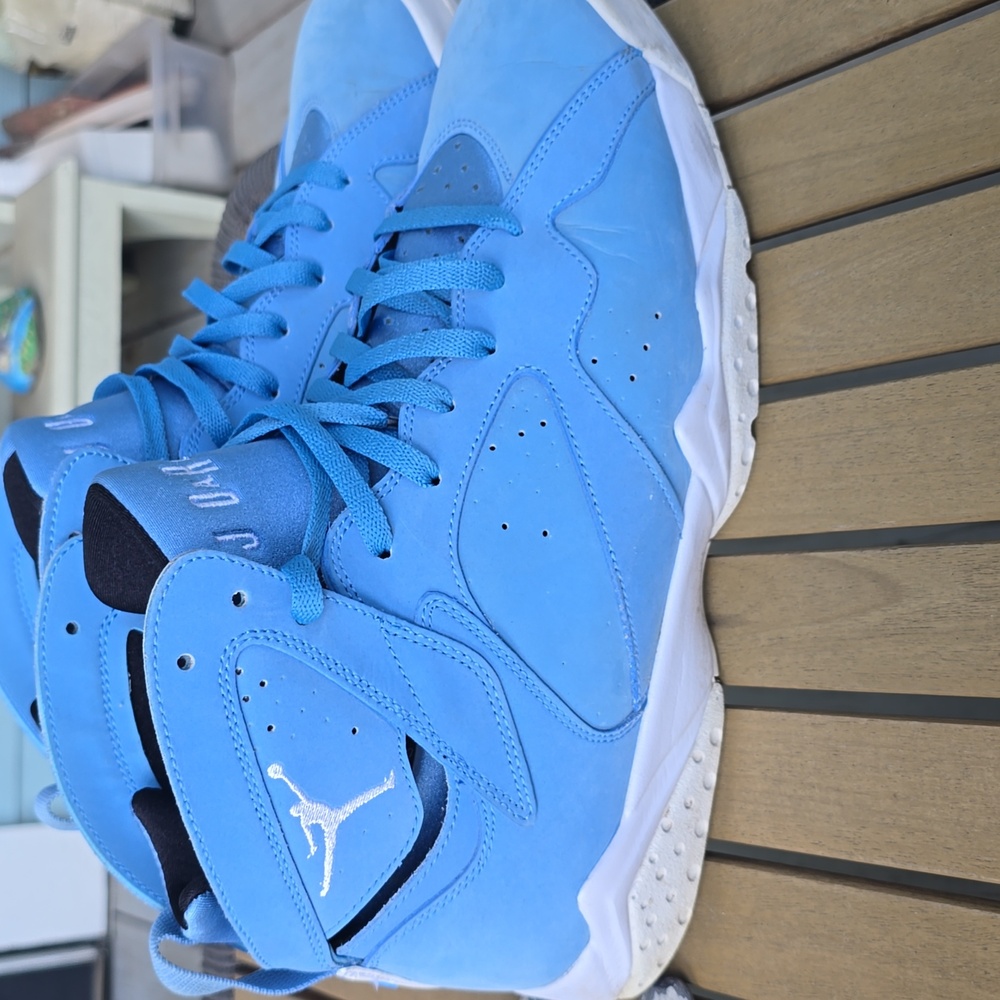Jordan Retro 7 "Pantone" 2017 Size 13 - Picture 6 of 7